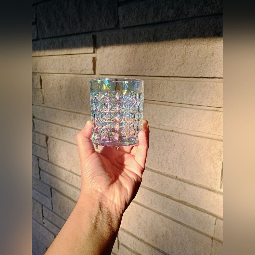 Iridescent Patterned Glass Tumbler